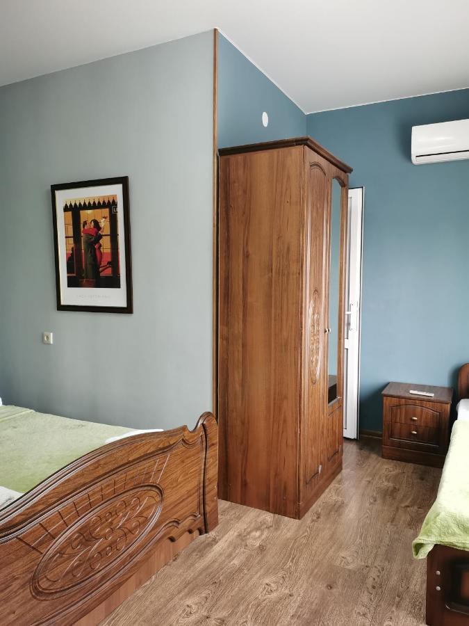 Guest House Санэль 桑德雷什 外观 照片