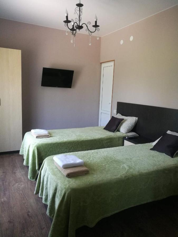 Guest House Санэль 桑德雷什 客房 照片