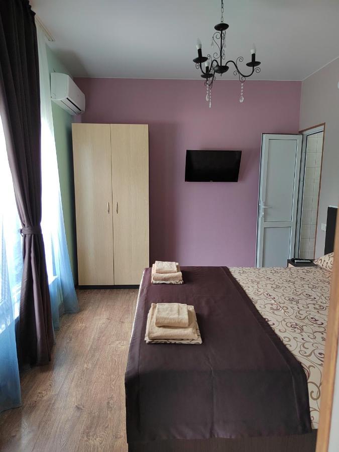 Guest House Санэль 桑德雷什 外观 照片
