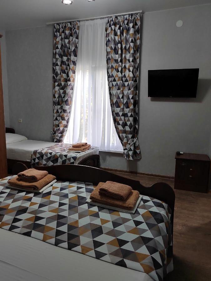 Guest House Санэль 桑德雷什 外观 照片
